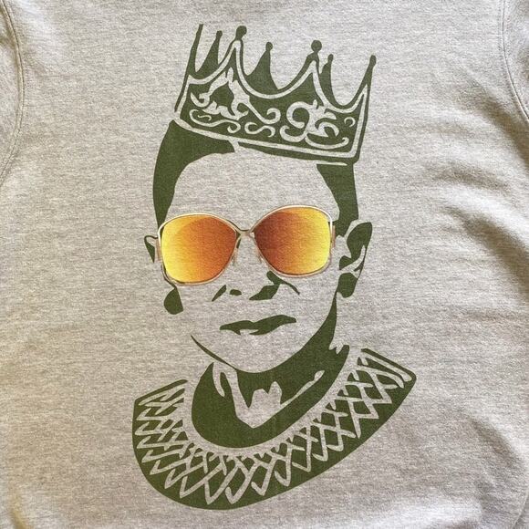 Ruth Bader Ginsburg Sweatshirt Womens Medium Grey Graphic Long Sleeve Pullover - Picture 3 of 6